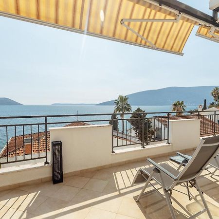Apartment Penthouse Savina Херцег-Нови Экстерьер фото