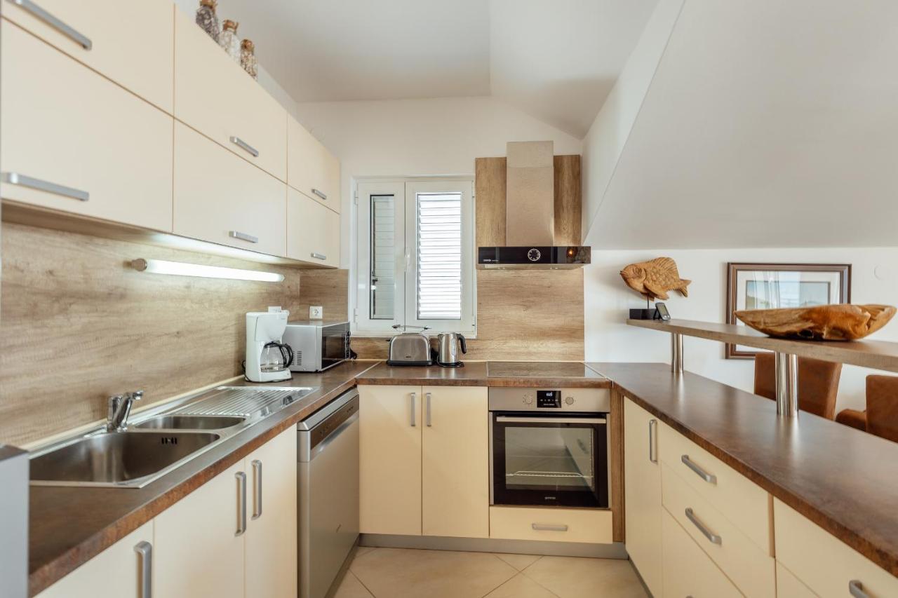 Apartment Penthouse Savina Херцег-Нови Экстерьер фото