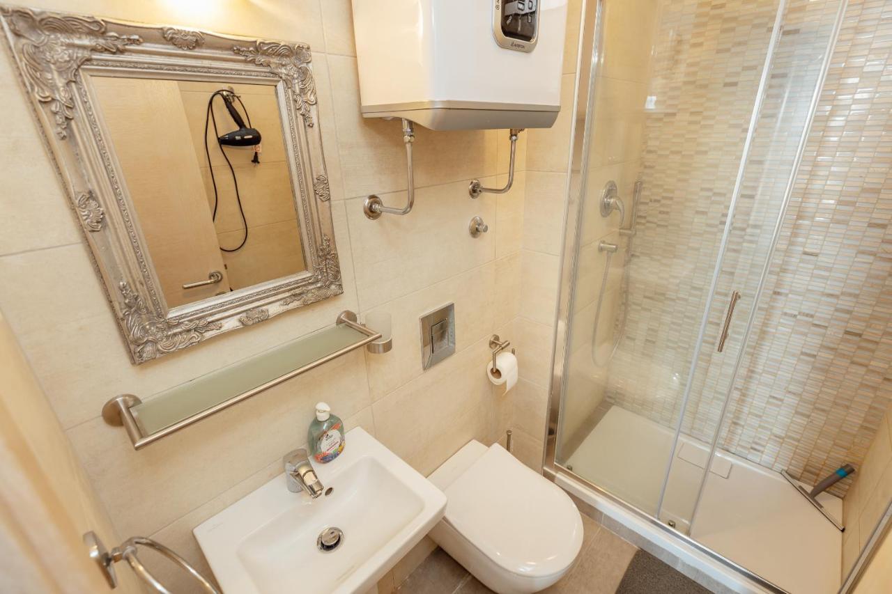 Apartment Penthouse Savina Херцег-Нови Экстерьер фото