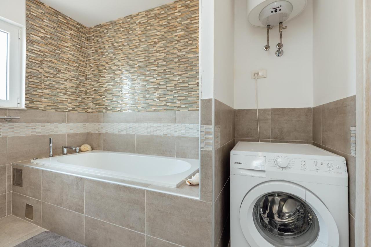 Apartment Penthouse Savina Херцег-Нови Экстерьер фото