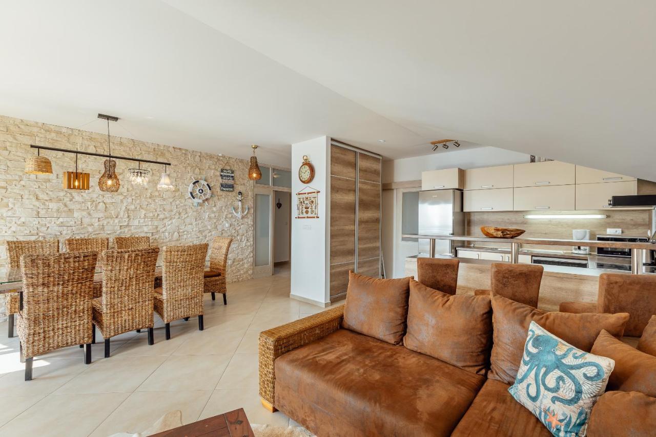 Apartment Penthouse Savina Херцег-Нови Экстерьер фото
