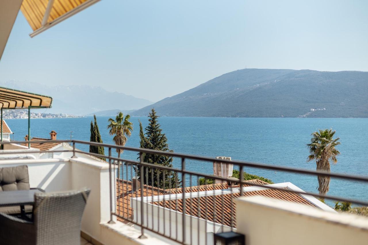 Apartment Penthouse Savina Херцег-Нови Экстерьер фото