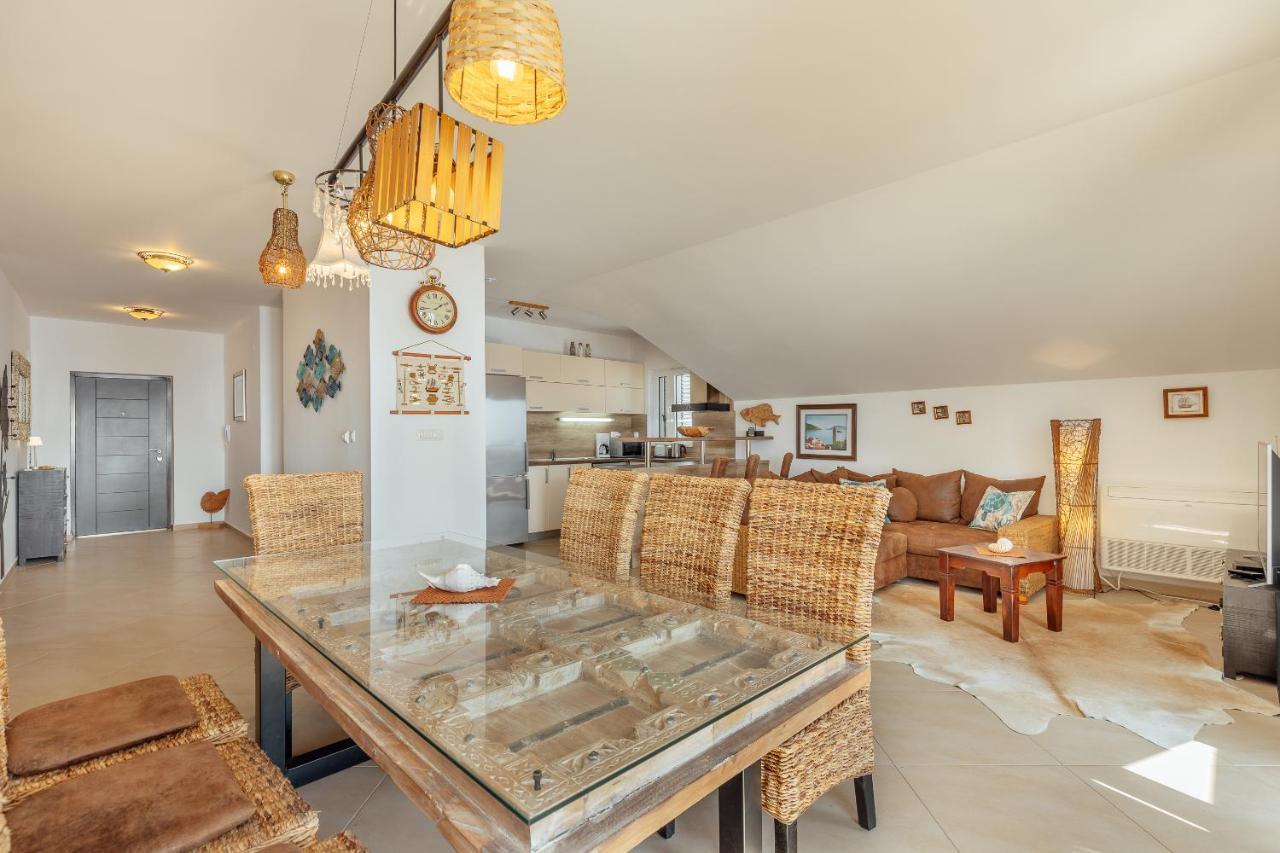 Apartment Penthouse Savina Херцег-Нови Экстерьер фото